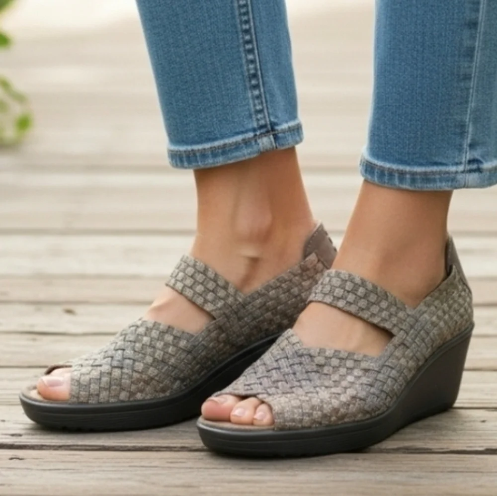BARETRAPS | UMMA ELASTIC WOVEN PEEP-TOE MARY JANE WEDGE SANDALS